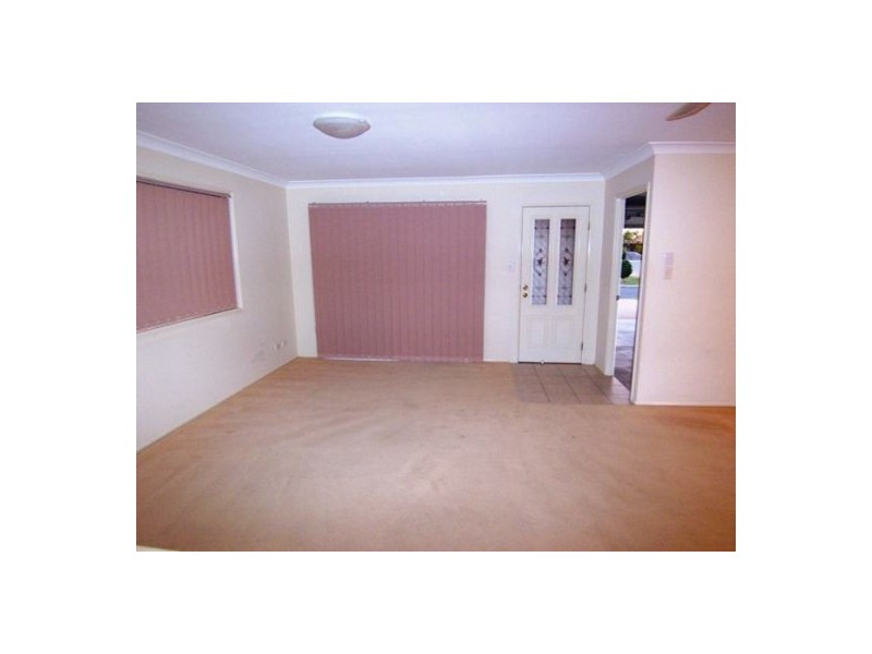 2/10  Jenaya Place, Southport QLD 4215