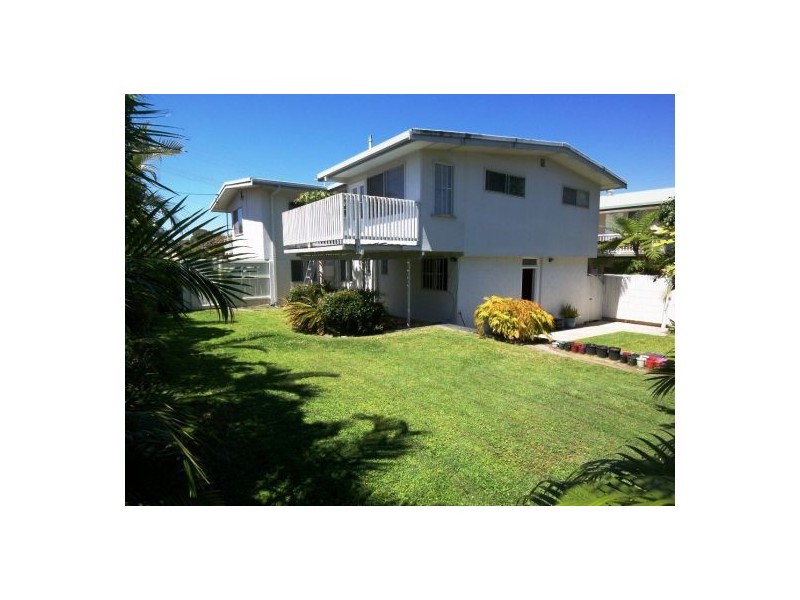 4 Ewan Street, Southport QLD 4215