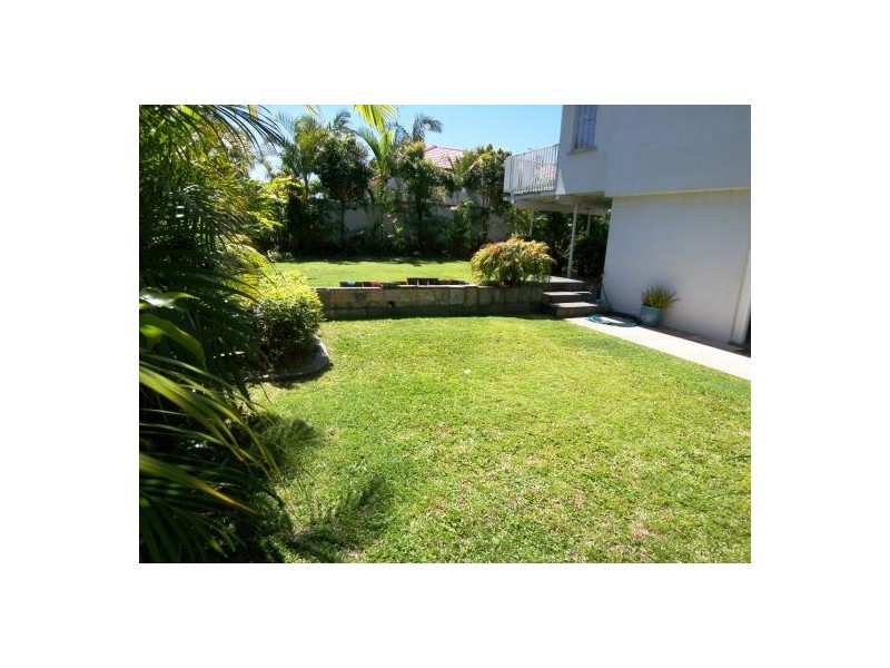 4 Ewan Street, Southport QLD 4215