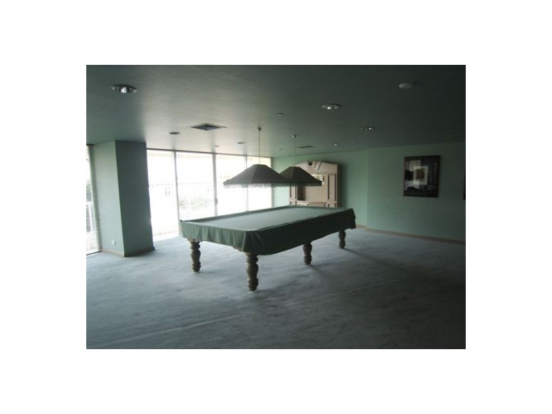 C20-1/75  Brighton Parade, Southport QLD 4215