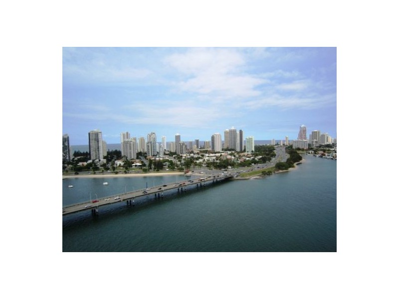 C20-1/75  Brighton Parade, Southport QLD 4215