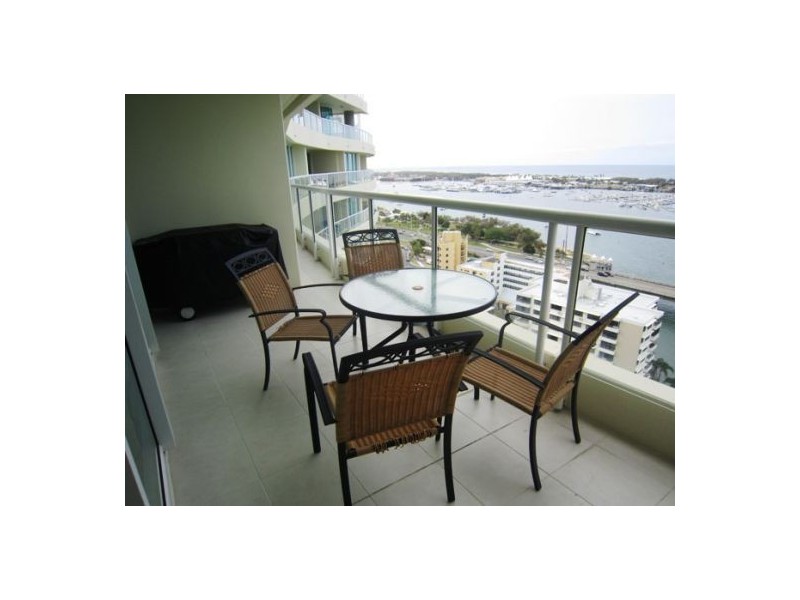 C20-1/75  Brighton Parade, Southport QLD 4215