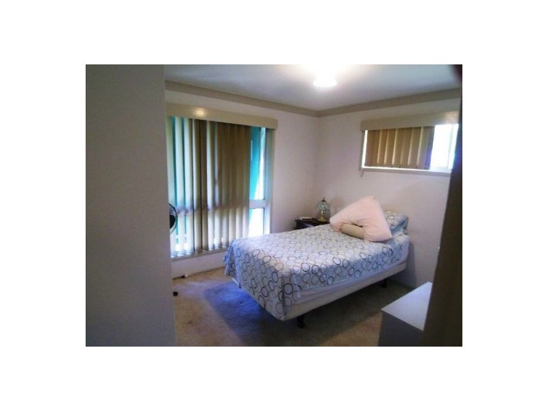 1/3 Webb Street, Labrador QLD 4215