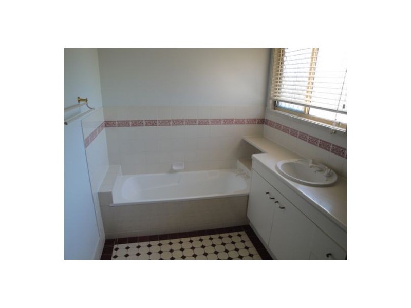 4/23 Lloyd Street, Southport QLD 4215