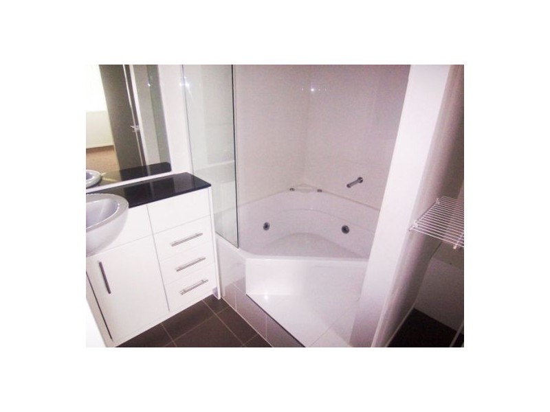 7/8 Alexandrina Drive, Varsity Lakes QLD 4227