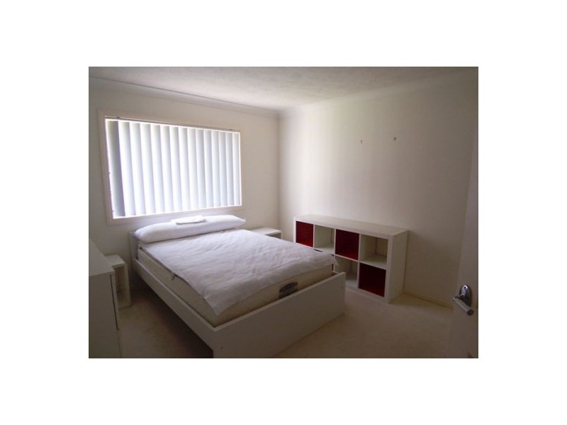 9/57  Worendo Street, Southport QLD 4215