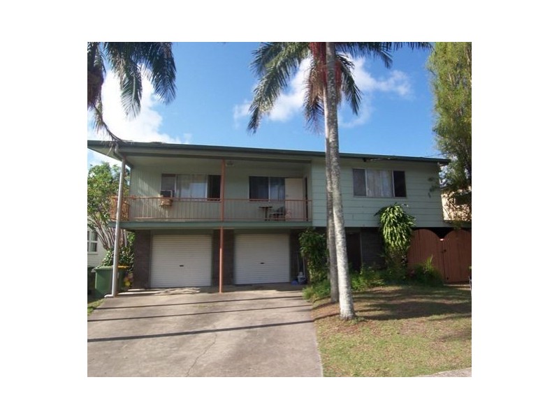 113 Eugaree Street, Southport QLD 4215