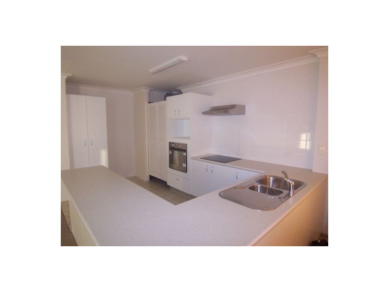 9/504 Marine Parade, Biggera Waters QLD 4216