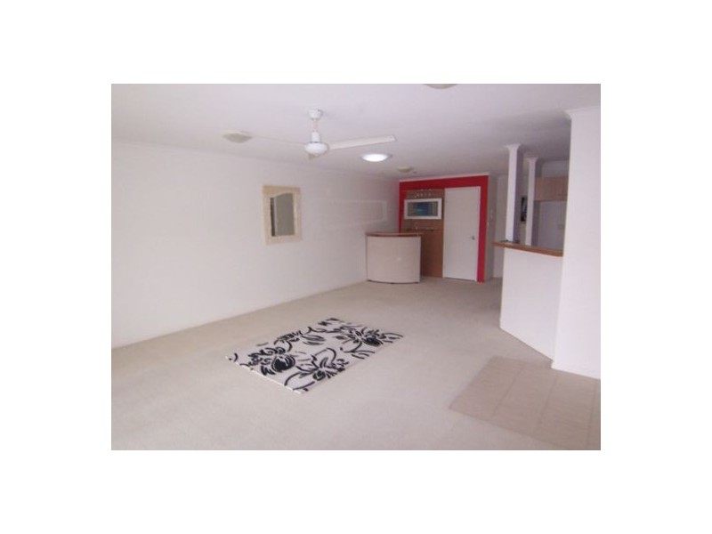 21/14-18 Jennifer Ave, Runaway Bay QLD 4216