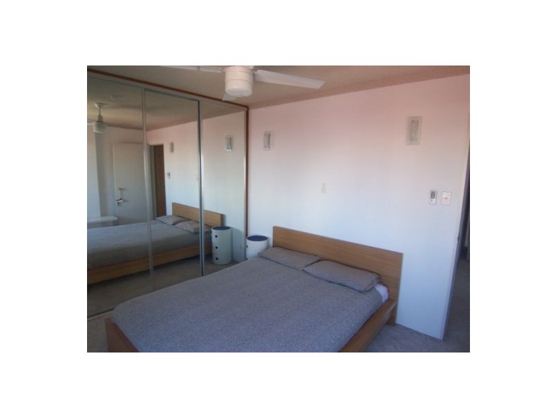 20/18 Queen Street, Southport QLD 4215