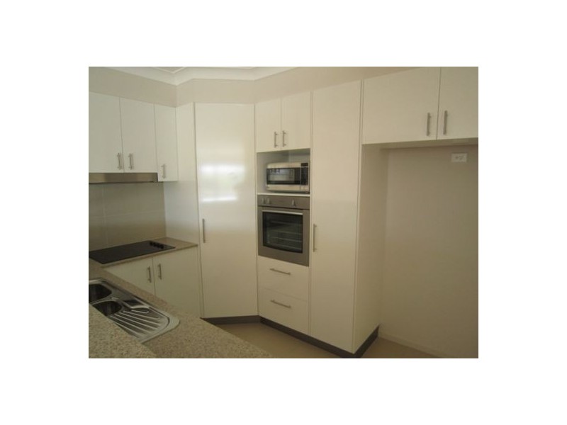 11/99-103 Muir Street, Labrador QLD 4215