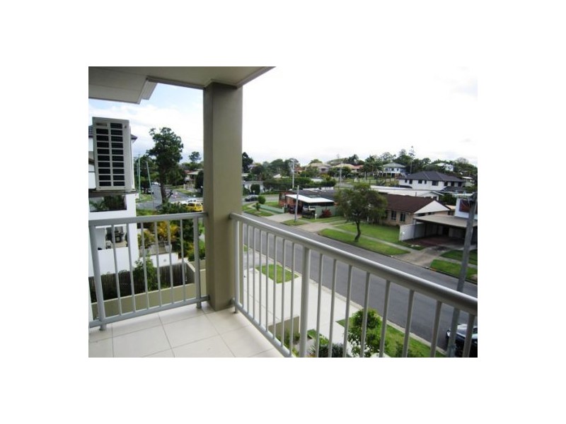 11/99-103 Muir Street, Labrador QLD 4215