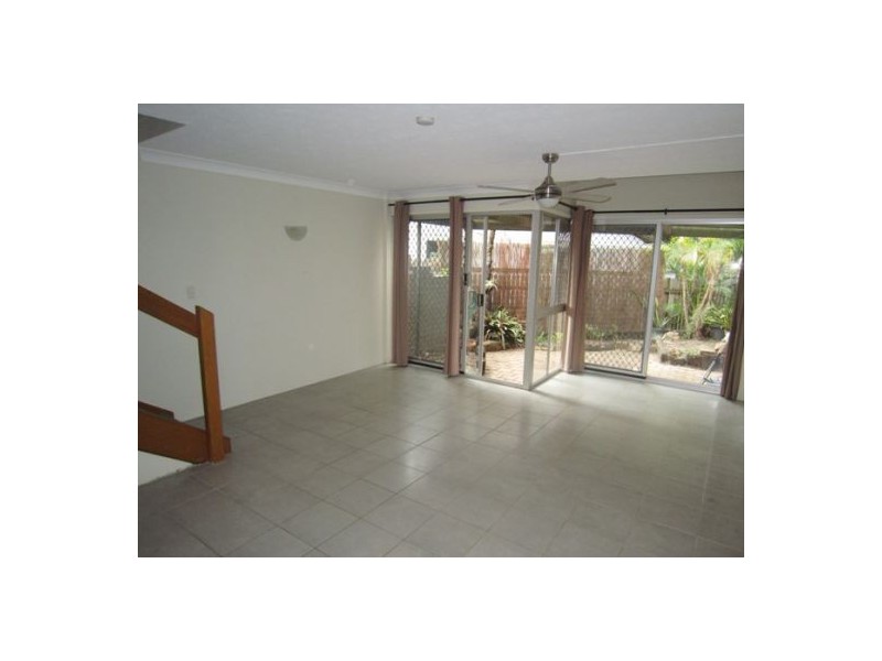 5/191 Scarborough St, Southport QLD 4215