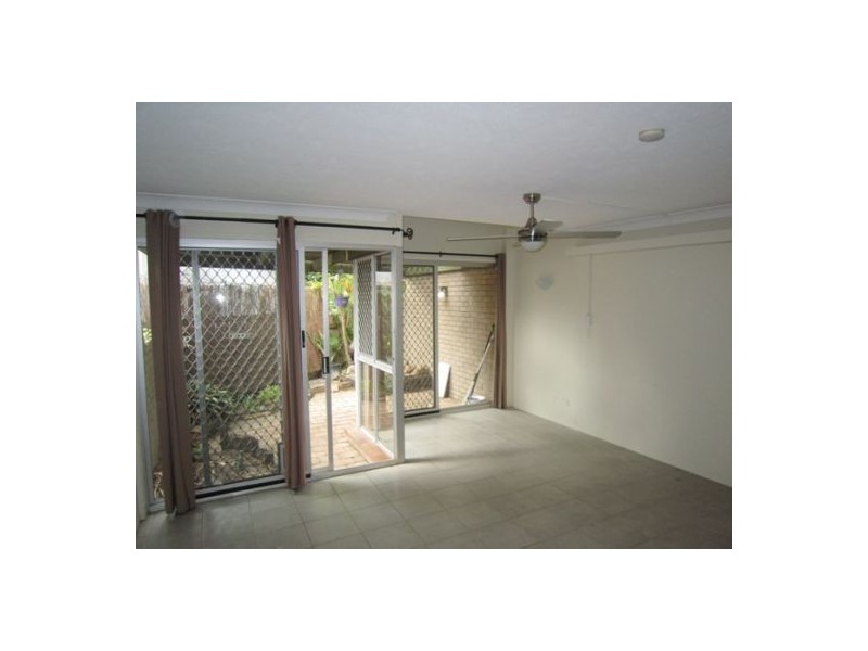 5/191 Scarborough St, Southport QLD 4215