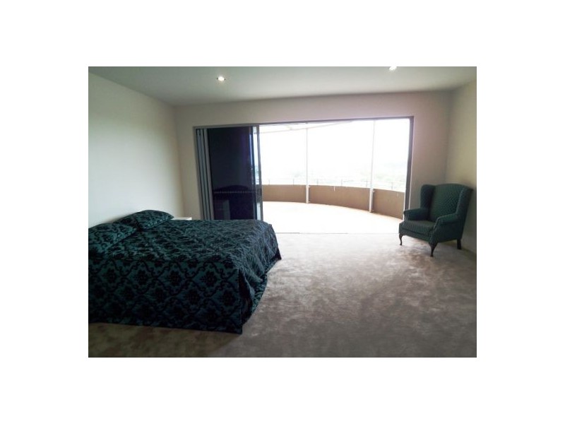 22 Quay Views, Emerald Islands Drive, Carrara QLD 4211
