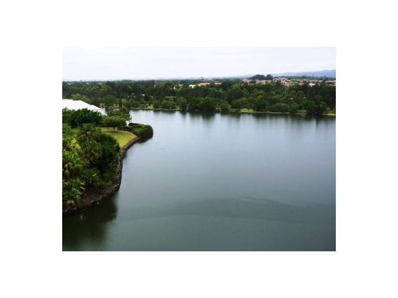 22 Quay Views, Emerald Islands Drive, Carrara QLD 4211