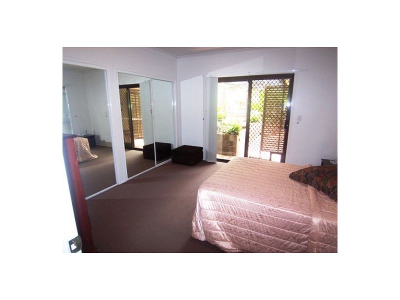 6 Glenmore Drive, Ashmore QLD 4214