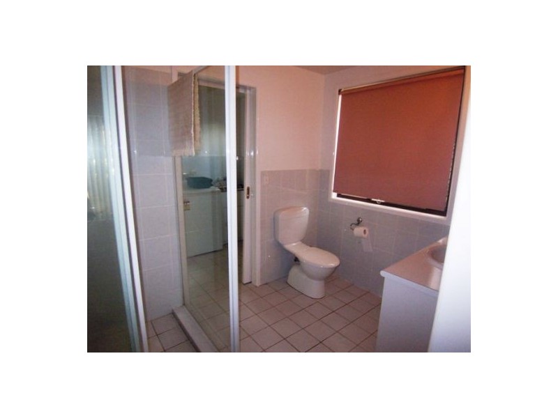 6 Glenmore Drive, Ashmore QLD 4214