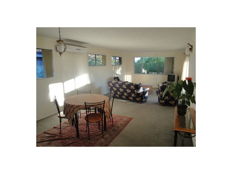 17 Gilmour Lane, Southport QLD 4215