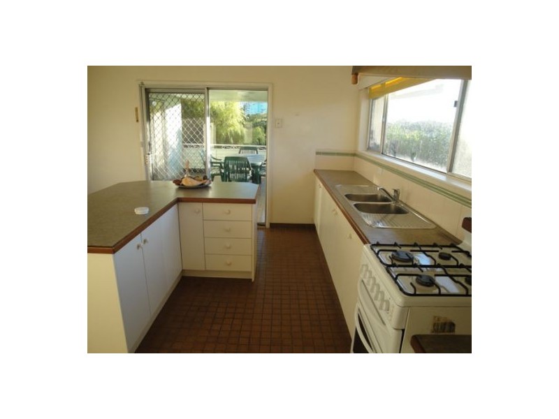 17 Gilmour Lane, Southport QLD 4215