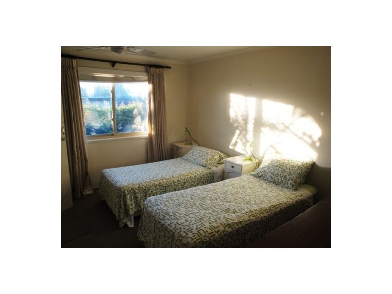 17 Gilmour Lane, Southport QLD 4215