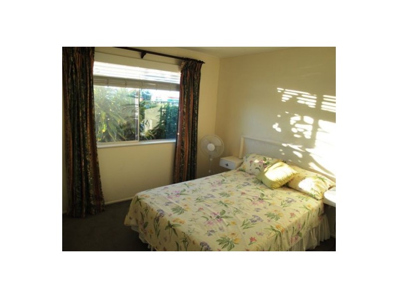 17 Gilmour Lane, Southport QLD 4215