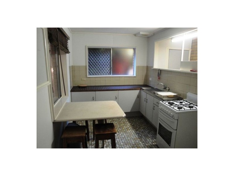 17 Gilmour Lane, Southport QLD 4215