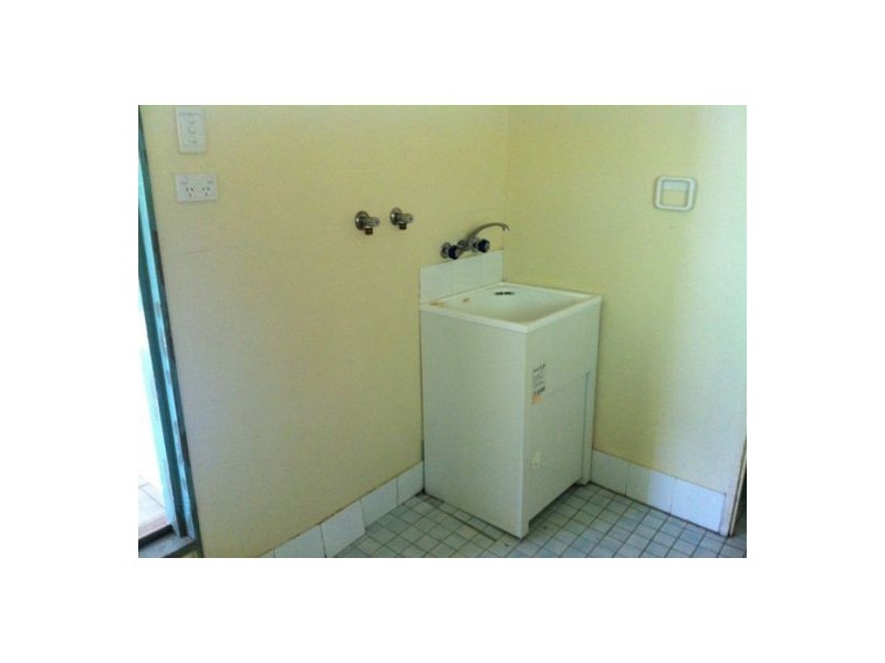 12 Walton Street, Southport QLD 4215
