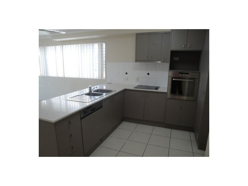 27/66 Queen Street, Southport QLD 4215