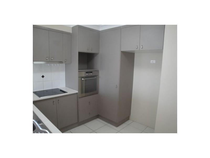 27/66 Queen Street, Southport QLD 4215