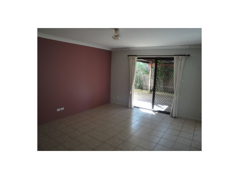 1/1 Beitz Avenue, Labrador QLD 4215