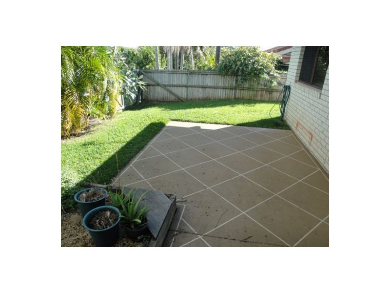 1/1 Beitz Avenue, Labrador QLD 4215