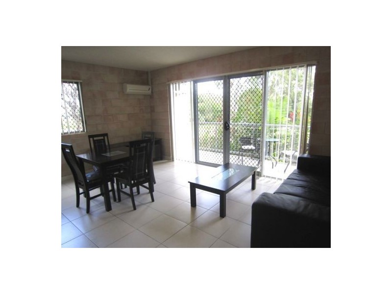 3/148 High Street, Southport QLD 4215