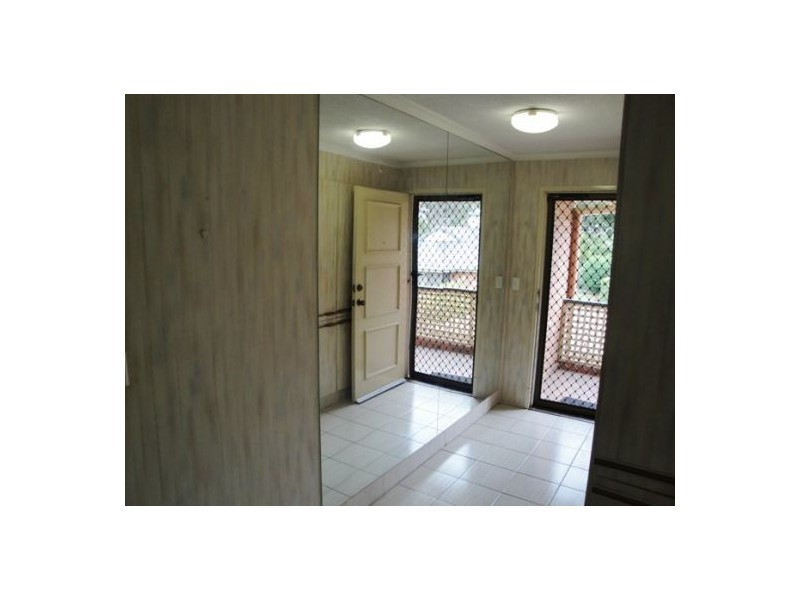 28/164  High Street, Southport QLD 4215