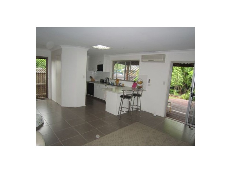 2/42 William Steet, Southport QLD 4215