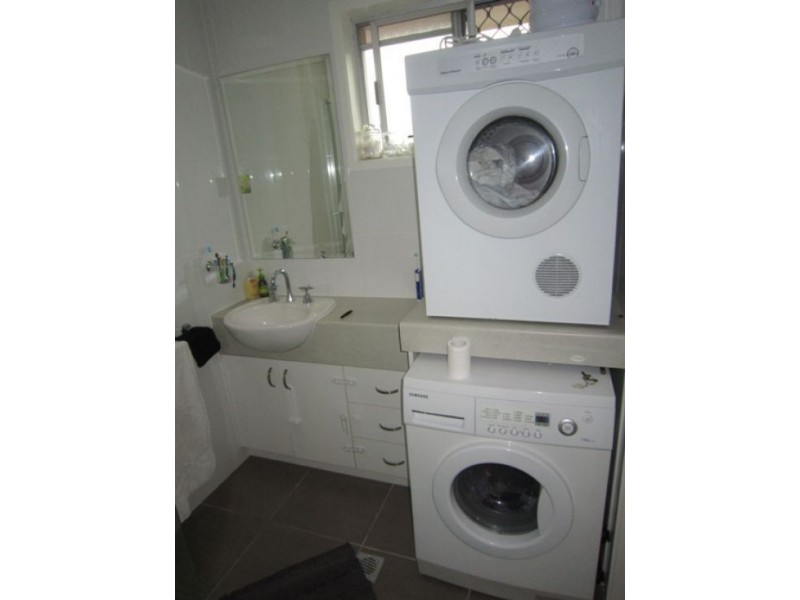 2/42 William Steet, Southport QLD 4215