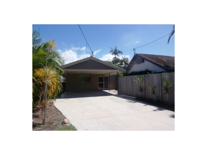 2/42 William Steet, Southport QLD 4215