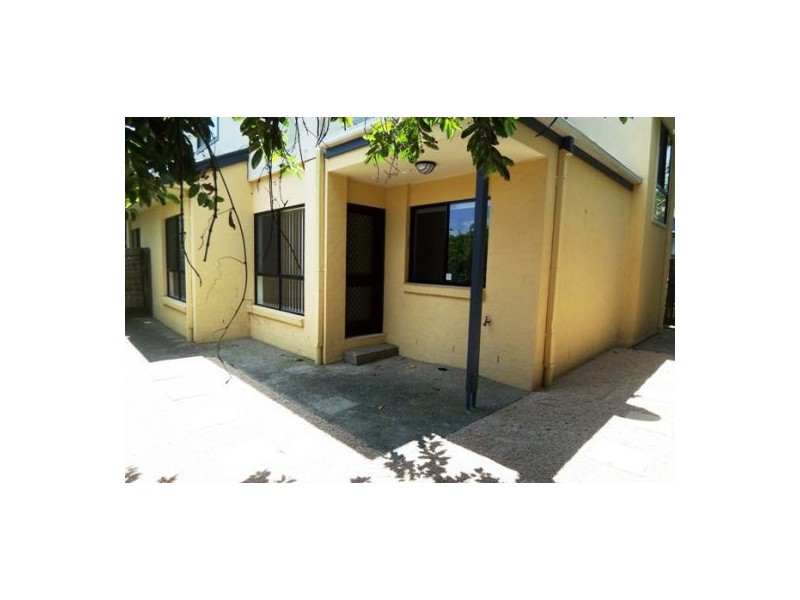 3/148 Johnston St, Southport QLD 4215