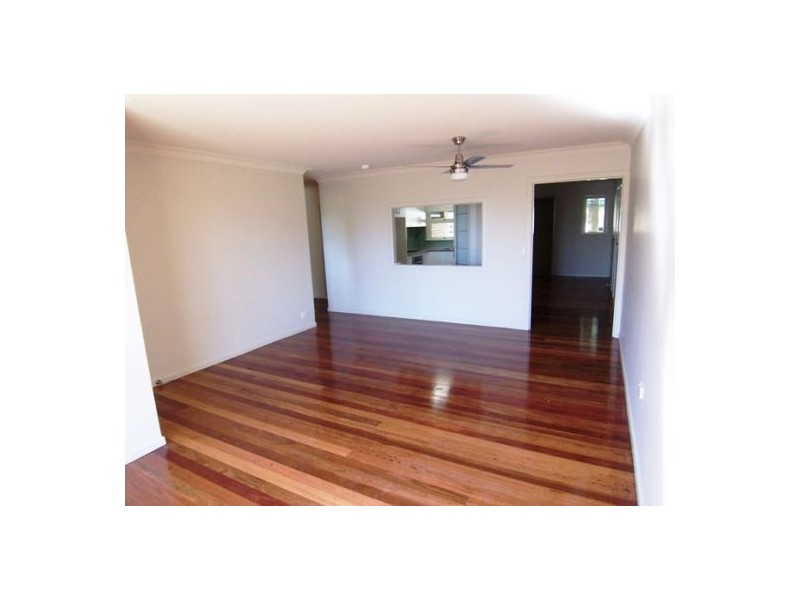 28 Dowling Drive, Southport QLD 4215