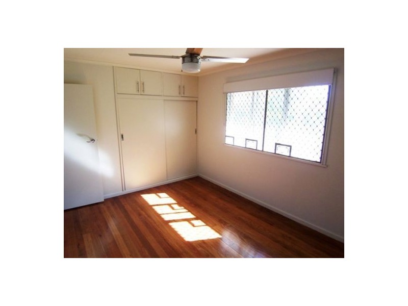 28 Dowling Drive, Southport QLD 4215