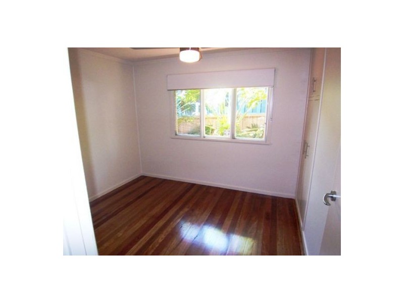 28 Dowling Drive, Southport QLD 4215