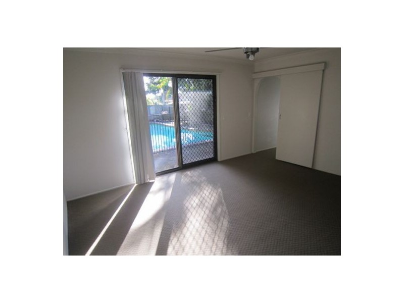 28 Dowling Drive, Southport QLD 4215