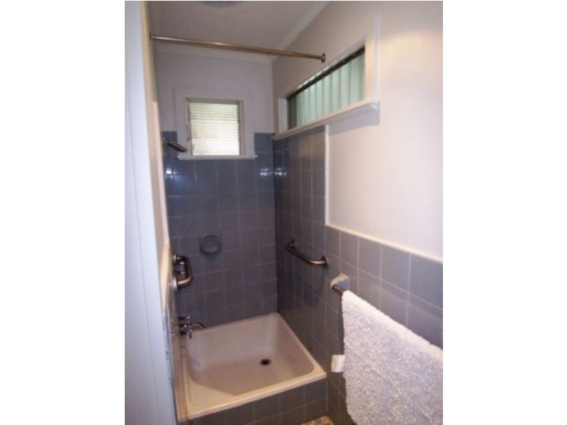 28 Dowling Drive, Southport QLD 4215