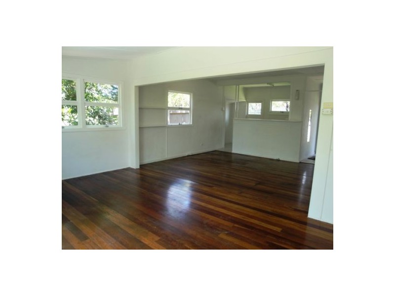 19 Charlton Street, Southport QLD 4215