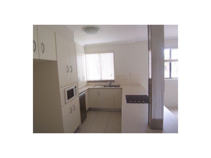 15/490 Marine Parade, Biggera Waters QLD 4216