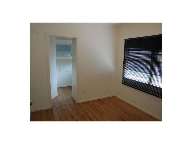 52 Robert Street, Labrador QLD 4215