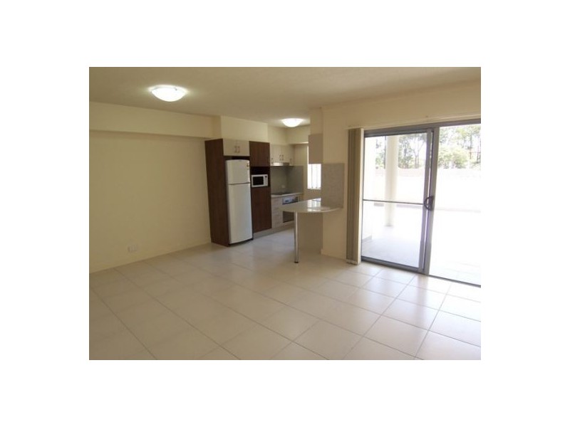 18/148 High Street, Southport QLD 4215