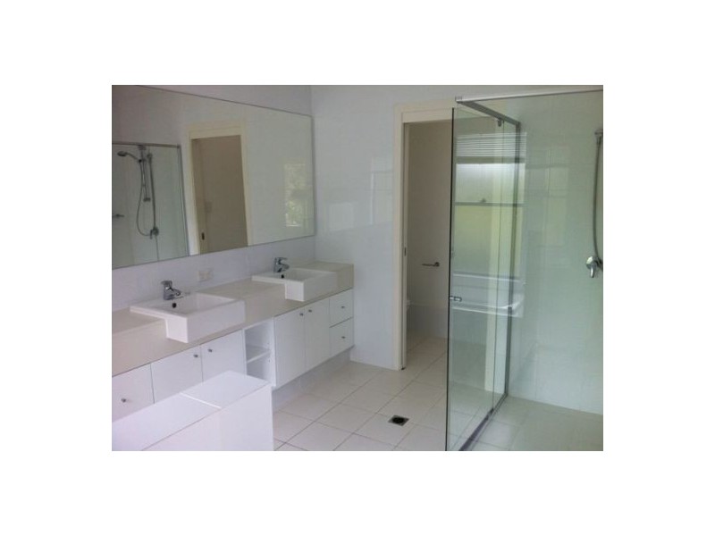 20/1 Boulton Drive, Nerang QLD 4211