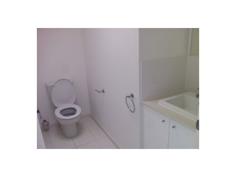 20/1 Boulton Drive, Nerang QLD 4211