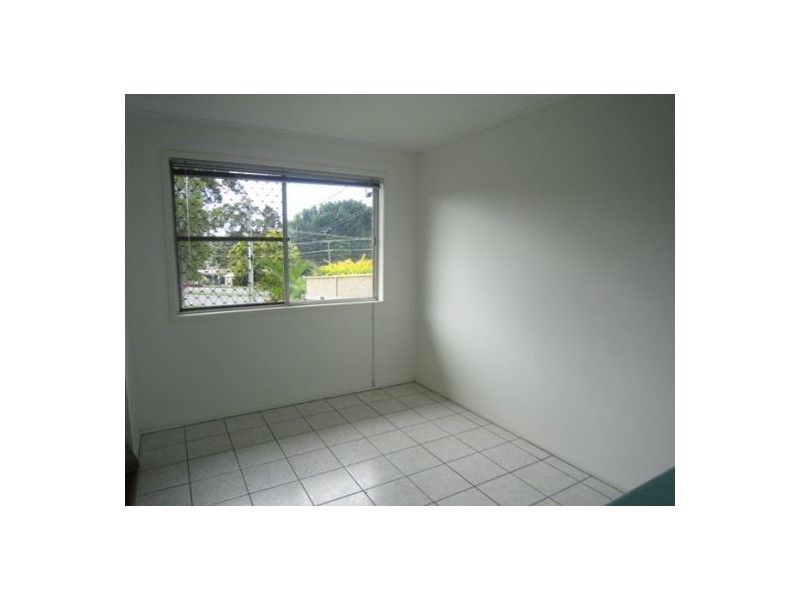 6 Sungold Avenue, Southport QLD 4215